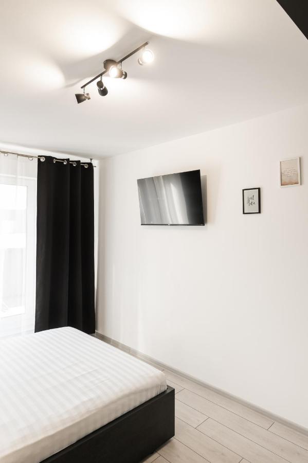 Milano Studio With Terrace And Panoramic View Braşov Exteriör bild